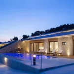 Vila 2s - Cave Sivota