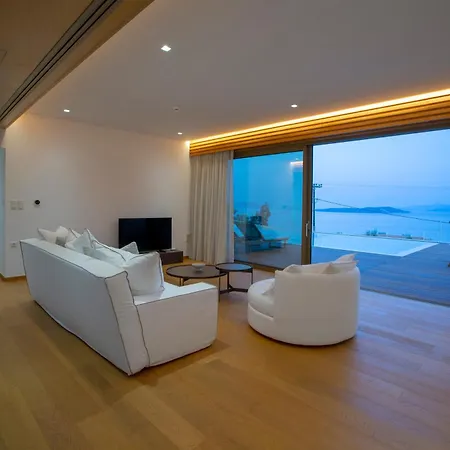 2s - Cave Villa