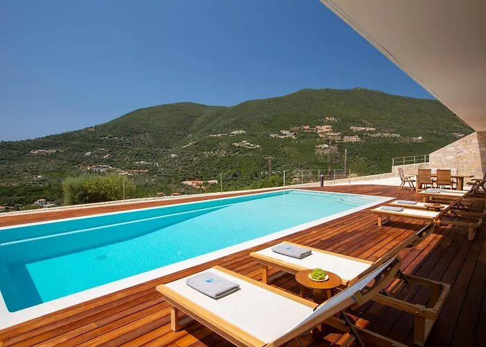 2s - Cave Villa